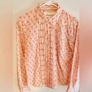 Women’s Aeropostale Med. floral, very lightweight cotton, button-up shirt.